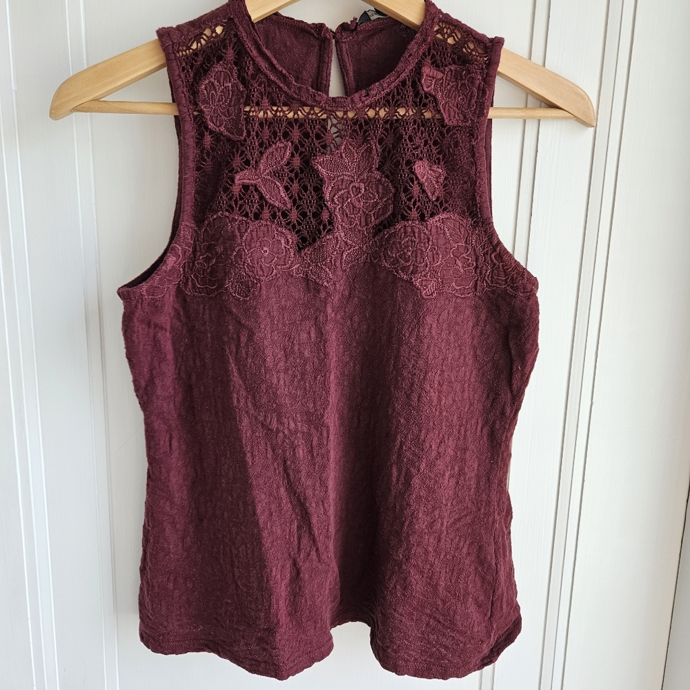 Lucky Brand Women's Lace Mock Neck Top￼ - Picture 3 of 16